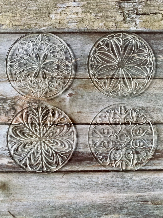 Bread art stencils - round