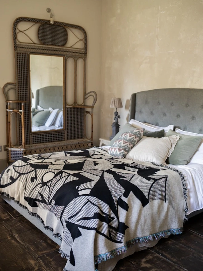 The Modernist Blanket