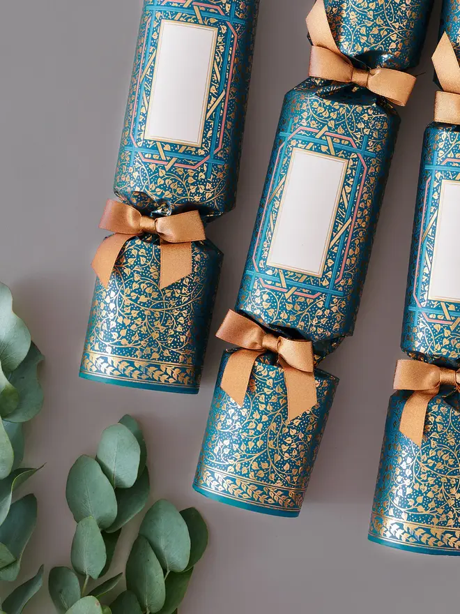 Golden Ivy Luxury Christmas Crackers (Set Of 6)