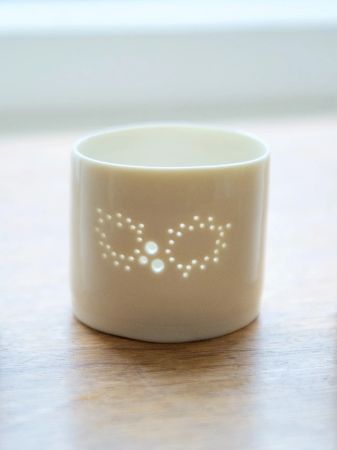 holly christmas mini porcelain tealight holder