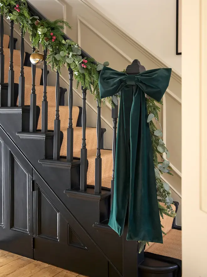 forest green velvet bow decoration