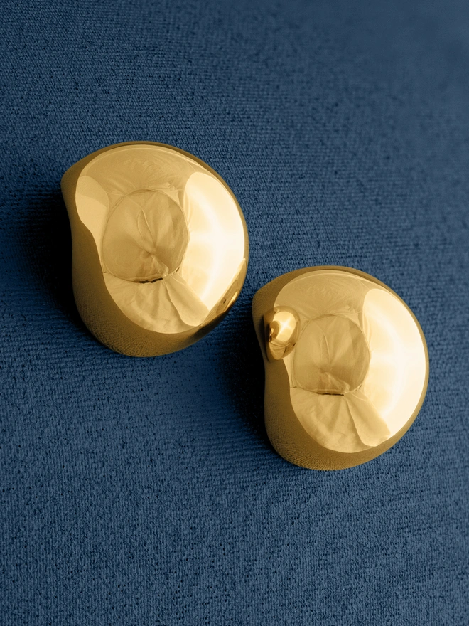 Loel Large Gold Polished Ball Earrings