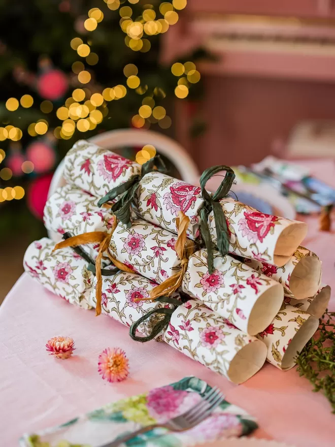 Festive Floral Christmas cracker